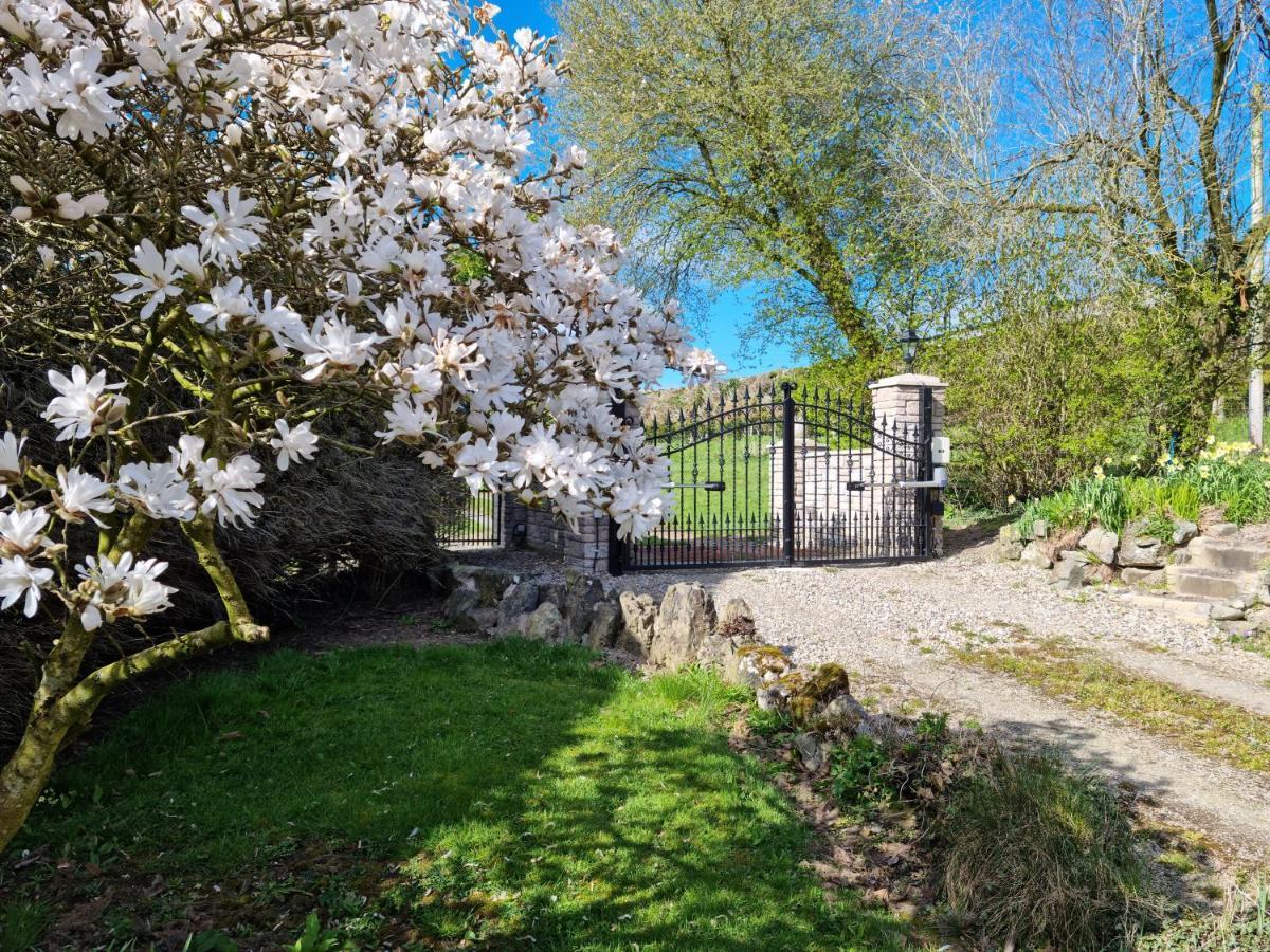 Hotel Riverside Cabin At Pen-Y-Bont Mill Oswestry Exterior foto